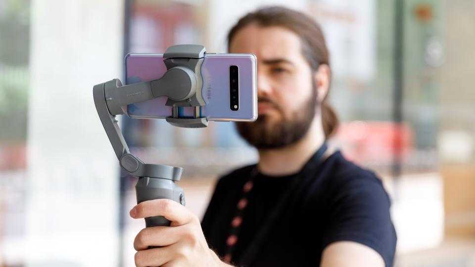 Test DJI Osmo Mobile 3: le cardan pour smartphone le moins cher de DJI est meilleur que jamais