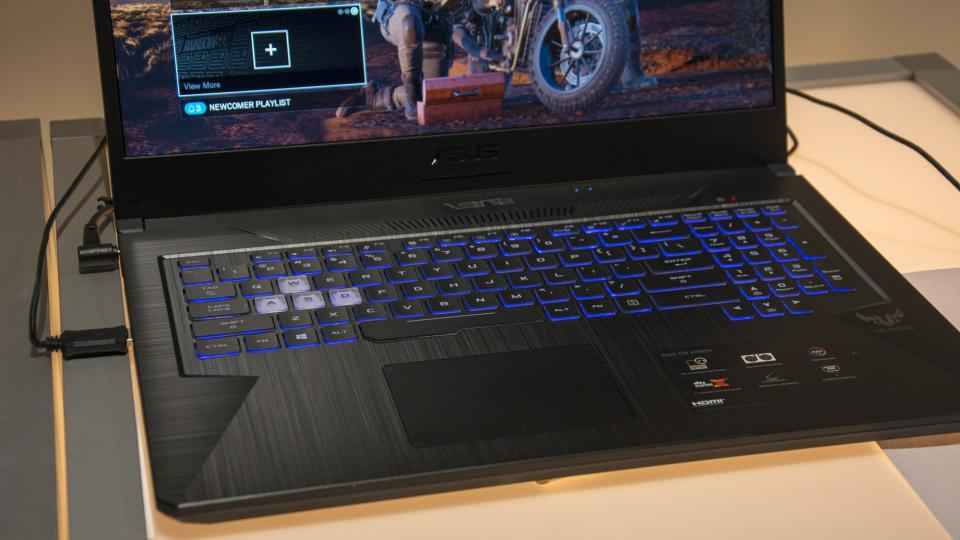 Test pratique de l'Asus TUF FX505 : Nvidia et AMD unissent leurs forces